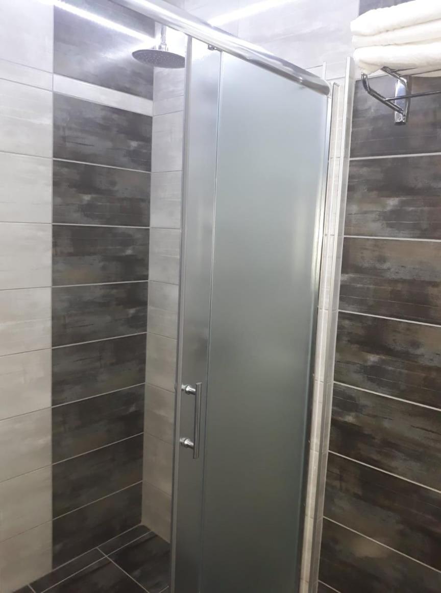 Motel Calypso Travnik Zewnętrze zdjęcie